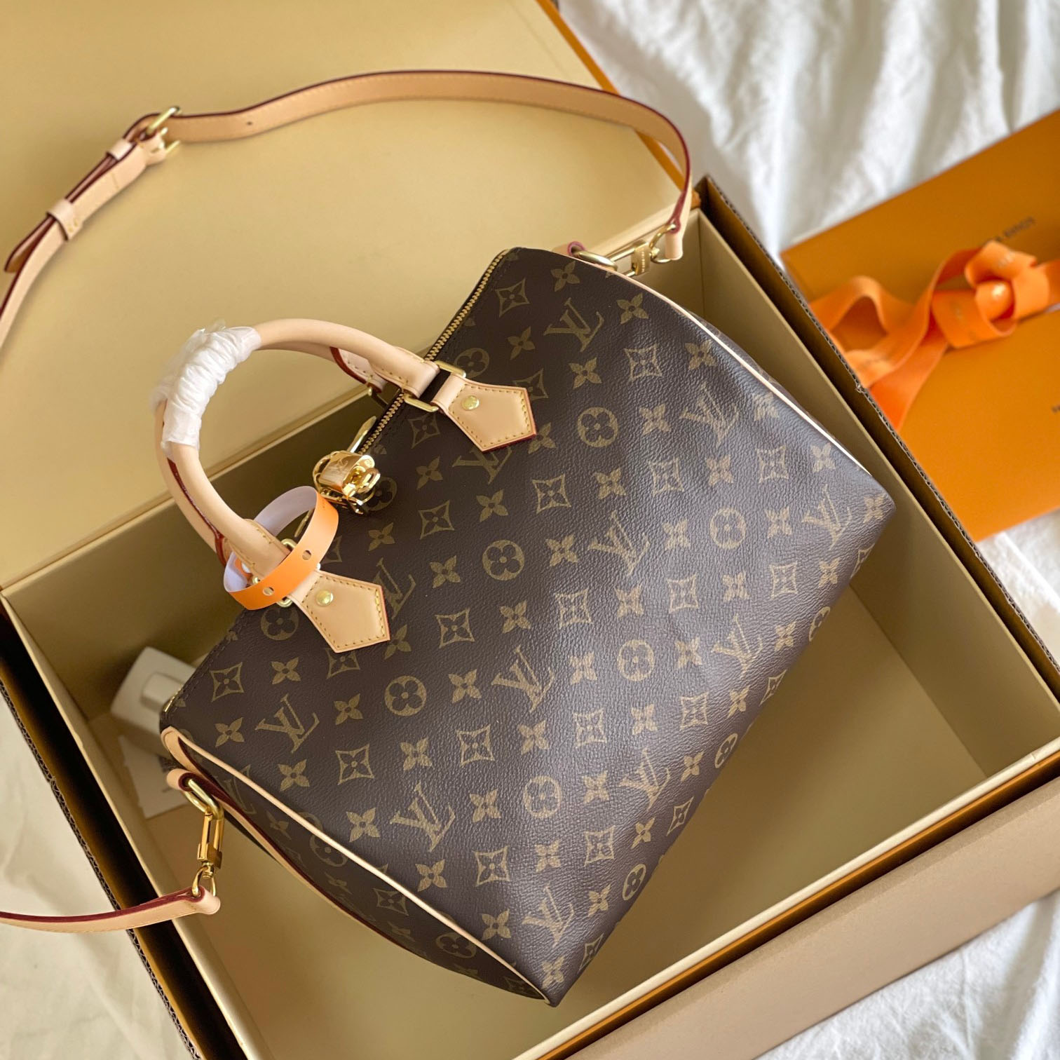 LV Speedy Bags